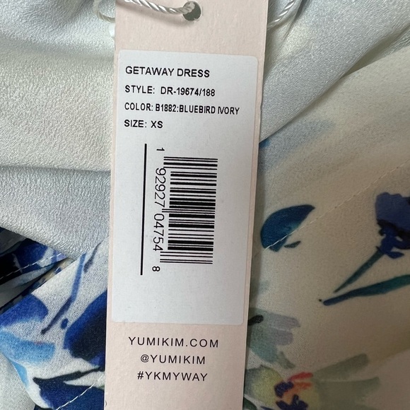 NWT YUMI KIM Tiered Ruffle Getaway Dress in Bluebird Ivory Floral Size XS - Picture 10 of 10